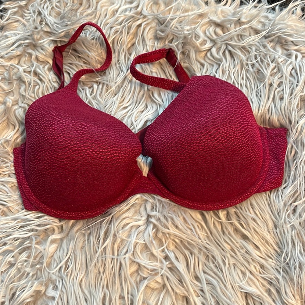 Victoria’s Secret Body by Victoria Bra 36B full coverage uplift‎